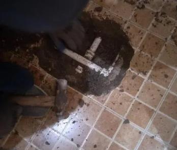宾川卫生间漏水维修公司为您分享下卫生间渗水如何处理及注意事项